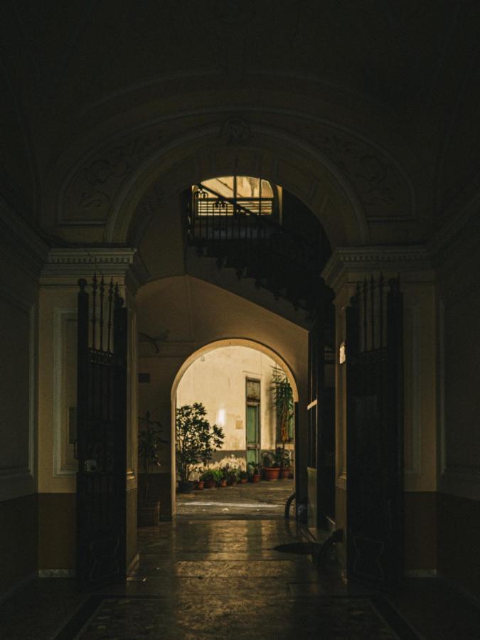 Casina Al Duomo Apartment Napoli Exterior foto